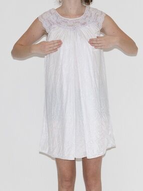 Vintage white babydoll nightgown lace top gilead size small nylon